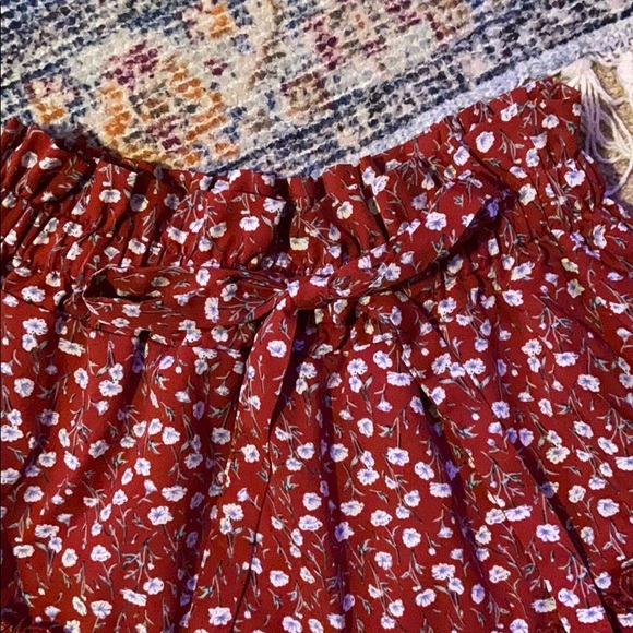 Shein Polyester Skirt - Picture 4 of 9